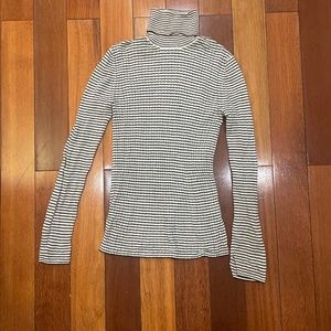 Striped ribbed turtleneck Alex Mill size M